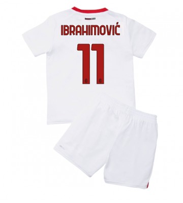 AC Milan Zlatan Ibrahimovic #11 Bortedraktsett Barn 2022-23 Kortermet (+ Korte bukser)